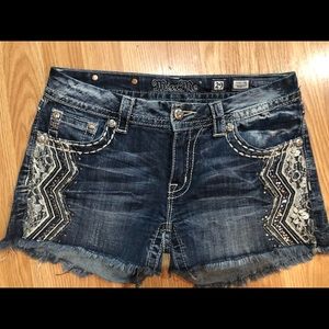 Miss me shorts sz 29